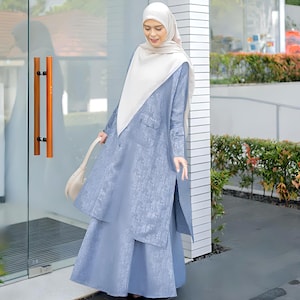 Jacquard Tunic & Skirt Set: Elegant Muslim Women&#39;s Modestwear