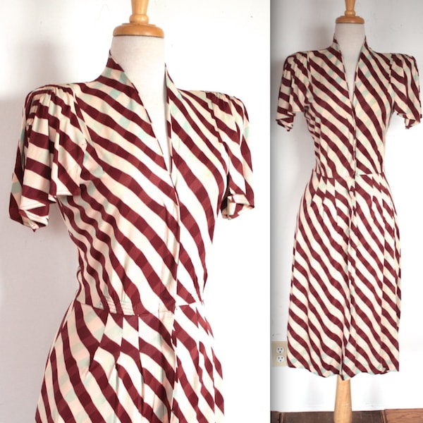 Vintage 1940's Dress // 40s Auburn and Powder Blue Candy Stripe Checkered Day Dress // Kitty Foyle // DIVINE