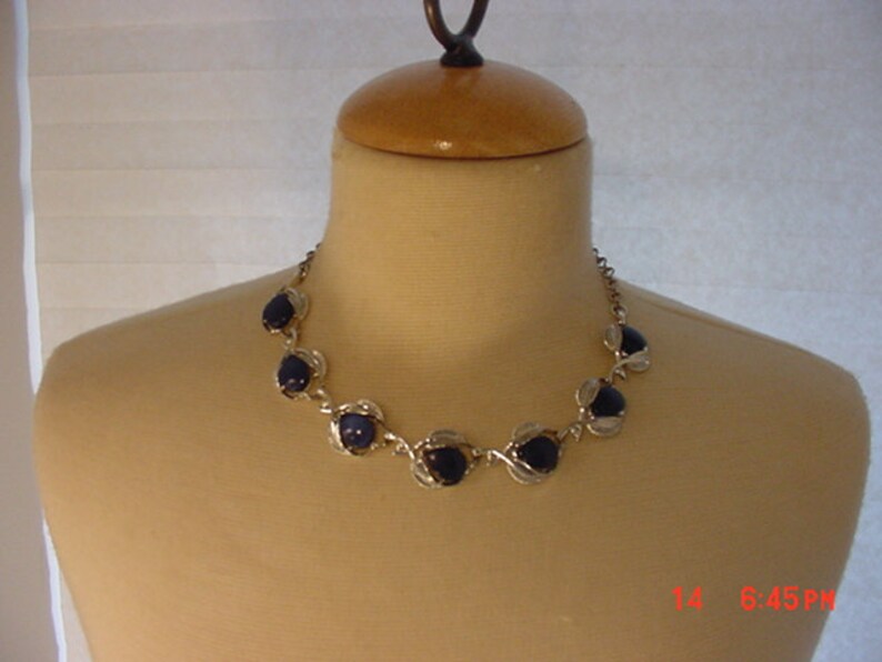 Vintage Adjustable Necklace Brooch /& Screw On Earring Set 17-328