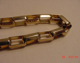 Vintage Thick Link Bracelet  16 - 932