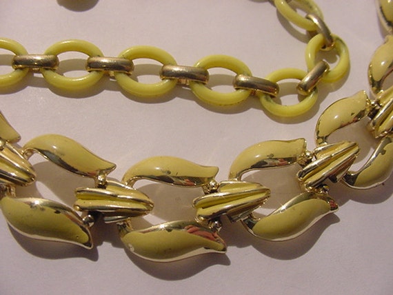 Vintage Yellow Enameled And Celluloid Adjustable … - image 1