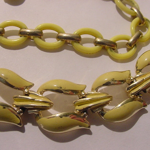 Vintage Yellow Enameled And Celluloid Adjustable Necklace  12 - 33