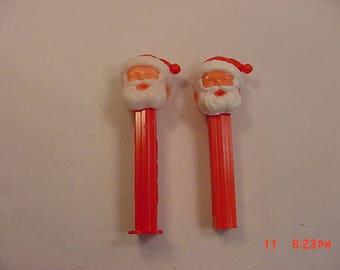 2 Vintage Christmas Santa Pez Candy Dispensers With No Feet  17 - 682