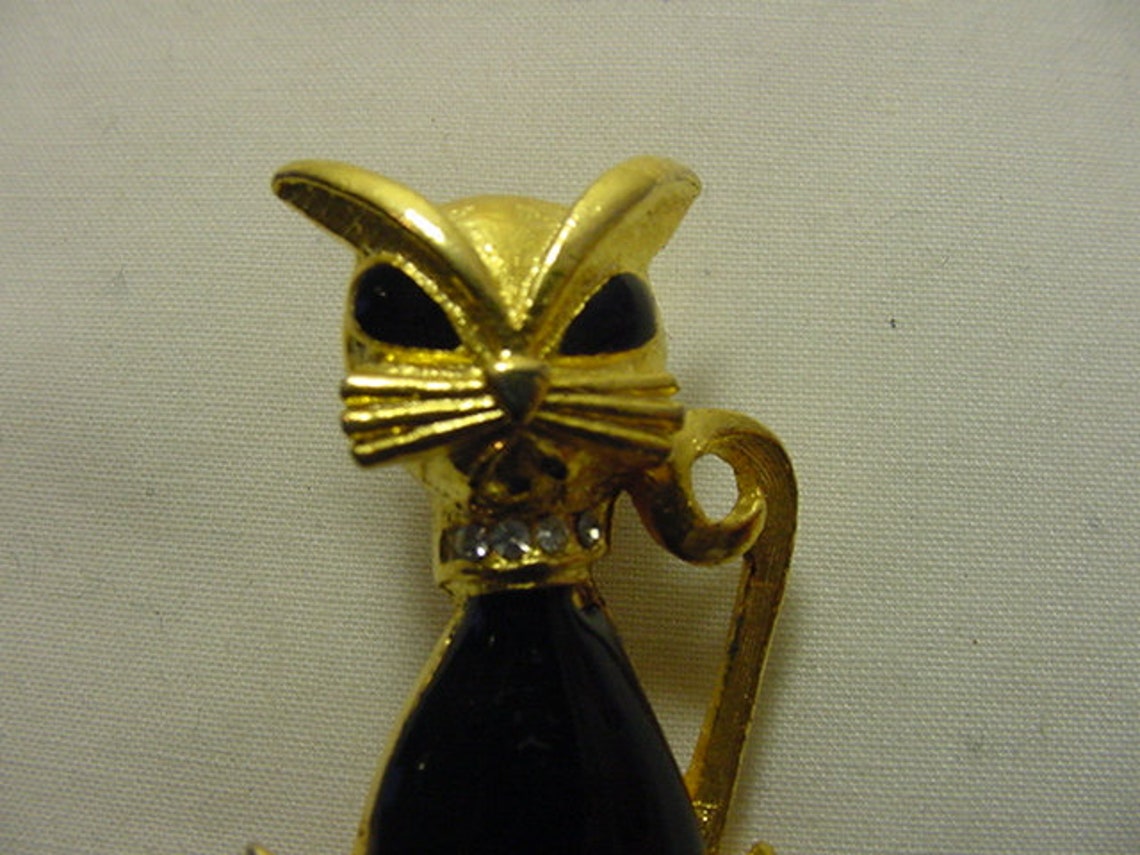 Vintage Enamel Cat Brooch With Rhinestone Accented Collar 19 - 150 - Etsy