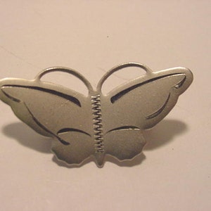 Vintage Silver Tone Metal Butterfly Brooch 12 537 image 3