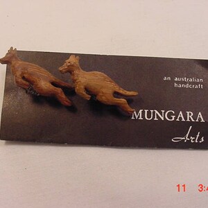 vintage Mungara Arts Un artisanat australien Kangourou Boutons de manchette sur la carte de vente originale 18 - 88