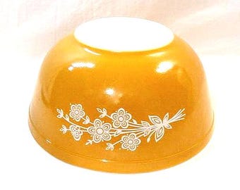 Vintage - Década de 1970 - Pyrex - Dorado - Mariposa y flores - N.° 403 - 2,5 cuartos de galón - Tazón para mezclar 26 - 123