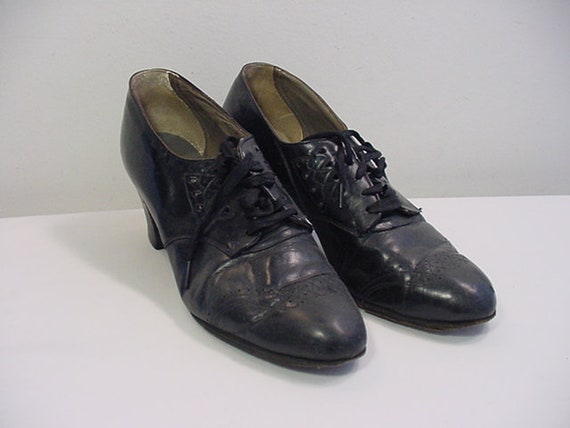 Pair Of Vintage Black Leather Woman's Lace Shoes
