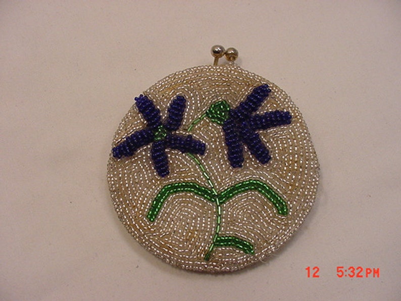 Vintage Glass Beads Change Purse With Flowers 16-804