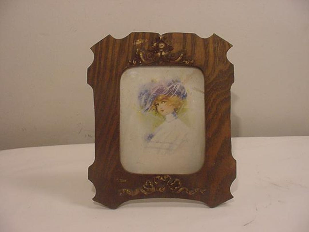 アンティーク木製額縁、ツイストワイヤーイーゼル内蔵、女性の肖像画