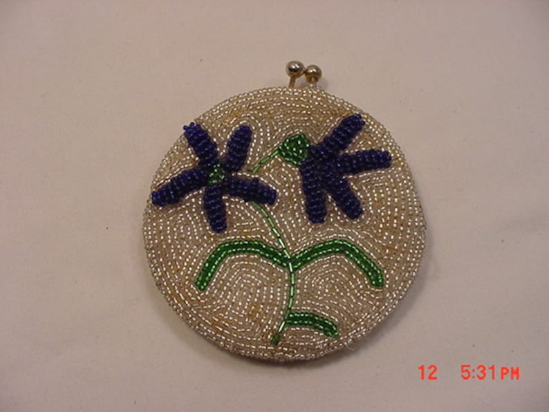 Vintage Glass Beads Change Purse With Flowers 16-804