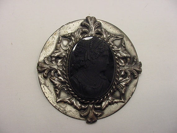 ヴィンテージ カメオ ブローチ 22 - 81 - Etsy 日本