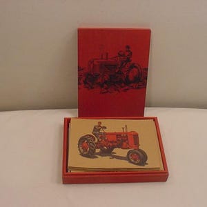 Conjunto vintage de 2000 com 24 notas e envelopes de cartão postal de trator antigo em caixa de madeira original 25 - 45