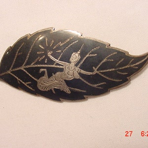 Vintage Sterling Silver Niello Siam Leaf Brooch 16 884 image 3