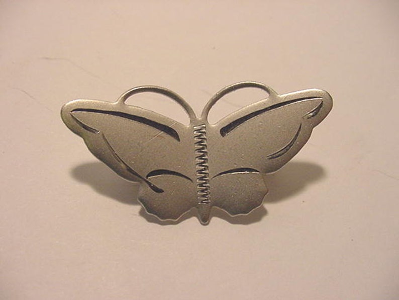 Vintage Silver Tone Metal Butterfly Brooch 12 537 image 2