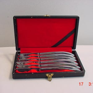 Vintage Stainless Steel Steak Knife Set In Original Box  17 - 878