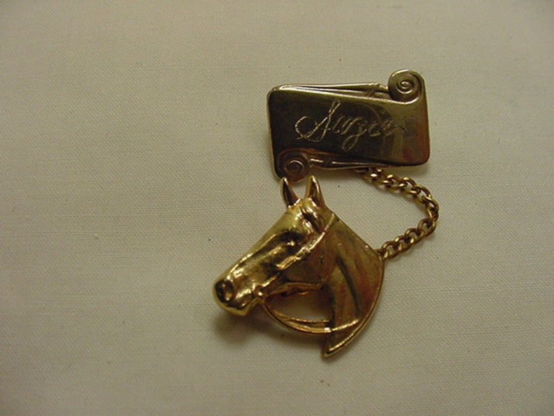 Two Pieces of Vintage Horse Jewelry Engraved SUZIE 20 211 Etsy