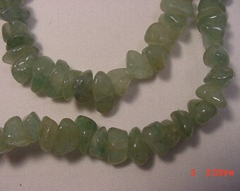 Vintage Green Glass Bead Necklace  16 - 393