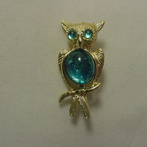 Vintage Blue Rhinestone Accented Owl Brooch  20 - 84