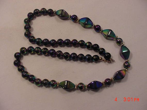 Vintage Metallic Blue Purple Green Beads Necklace… - image 4
