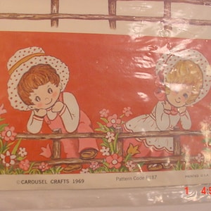 Vintage Carousel Crafts Makin&#39; Friends Decals  17 - 5