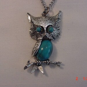 Vintage Faux Turquoise Owl Pendant Necklace 18 509 image 1