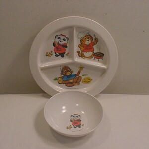 Vintage 1981 Hallmark Cards Children&#39;s Plastic Separated Dish & Bowl Set  20 - 78