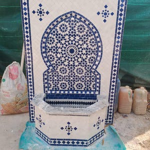 Moroccan Zellige Tile Fountain: Traditional Artisan Decor