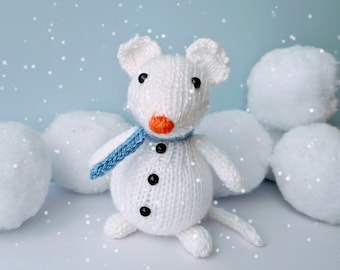 Snow Mouse knitting pattern