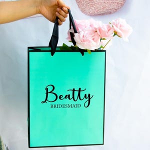 Personalized Bridesmaid Name Gift Bags, Welcome Gift Bags,Thank You Gift Bags, Wedding Gift Bags, Bachelorette Party Bag, Birthday Gift Bags