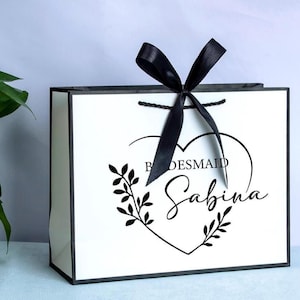 Personalized Bridesmaid Name Gift Bags - Ribbon Tie Rope Gift Bags for Thank You, Birthday Party, Wedding, Bride, Maid of Honor