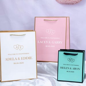 Personalized Wedding Welcome Bags: Custom Bridal Party Gift
