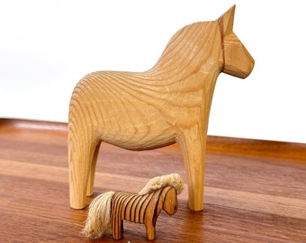 Vintage Dala Horse