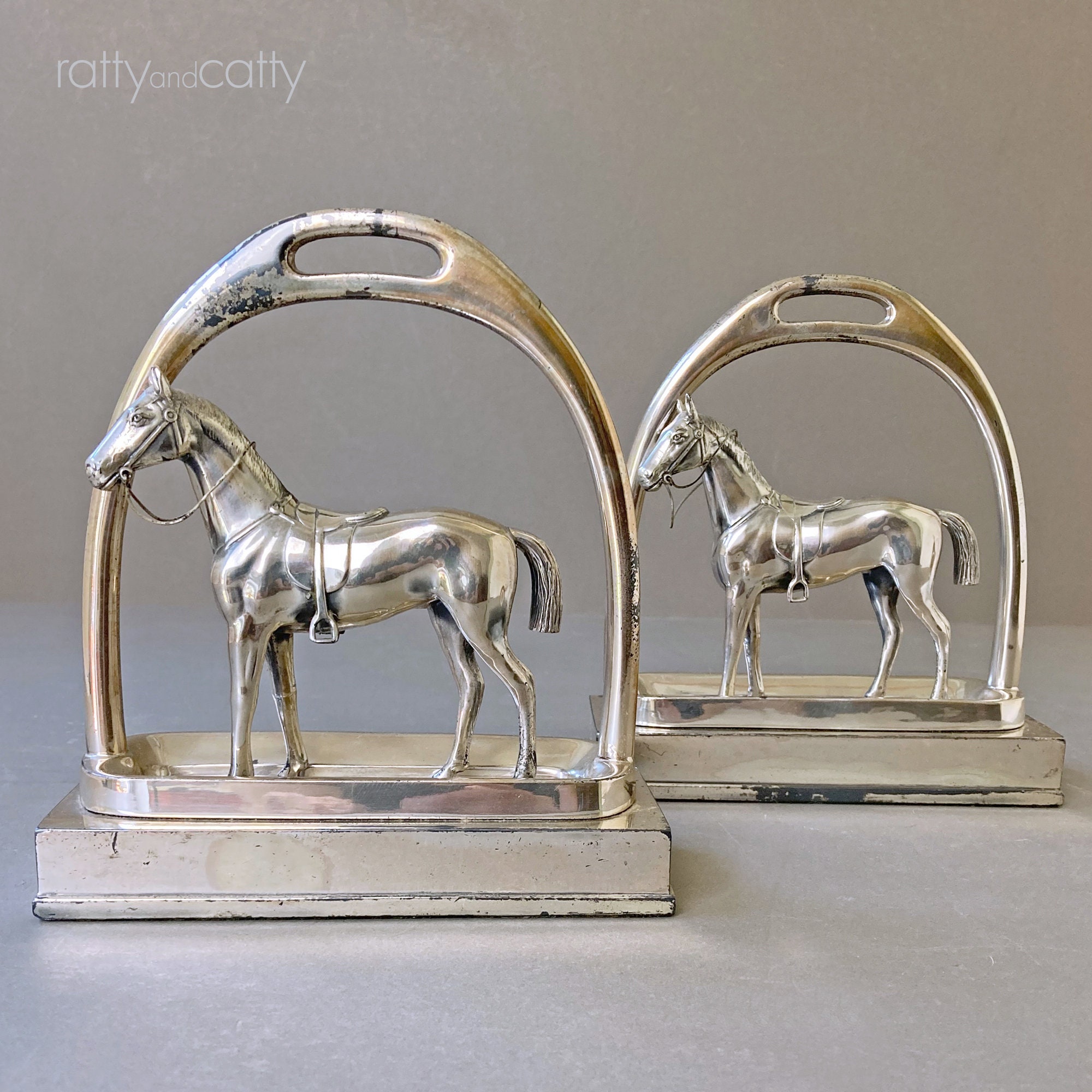 Vintage Pair Of Jennings Brothers Artwork Distinction Horse Bookends