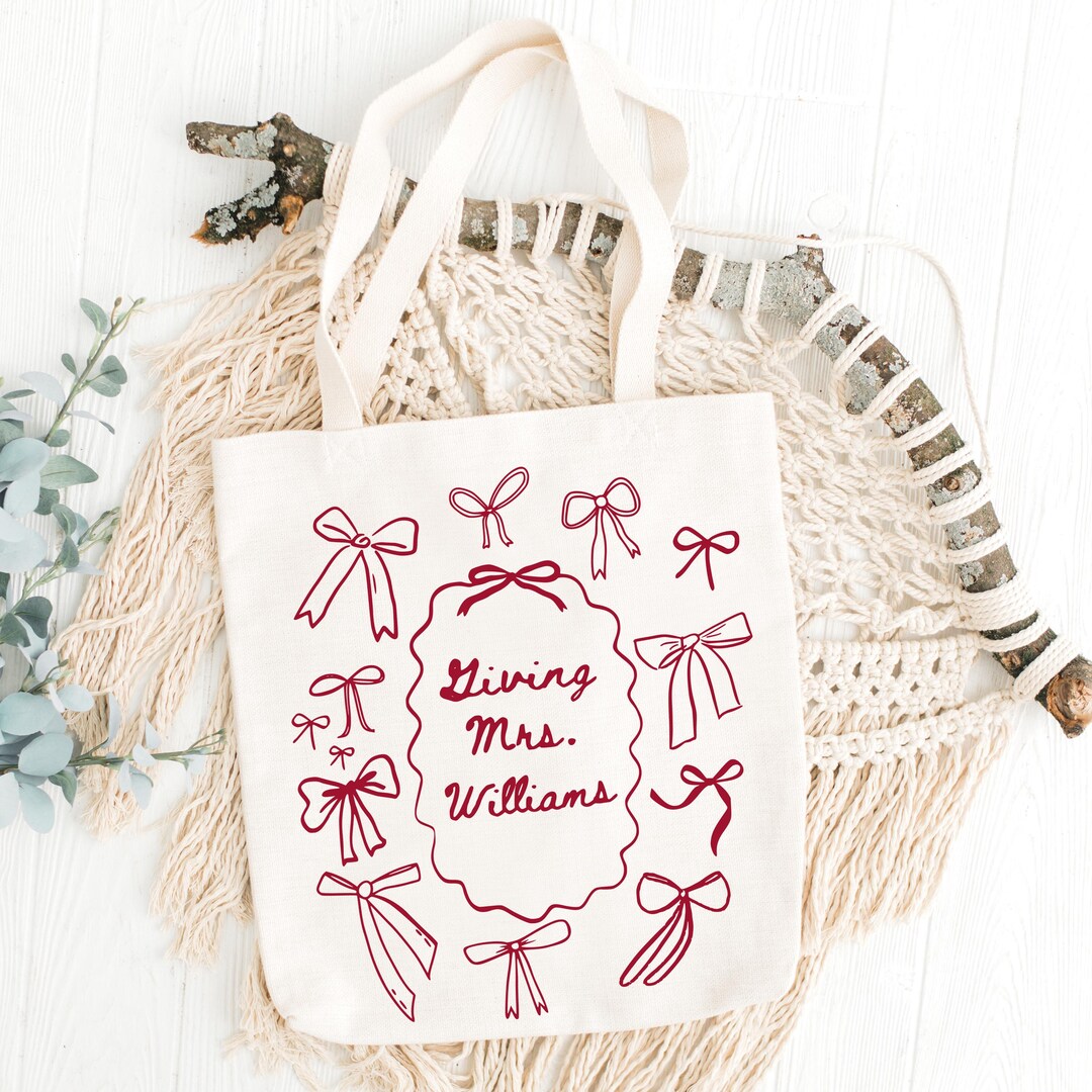 Living Mrs Bridal Tote Bag, Just Engaged Bride Announcement Tote, in My ...