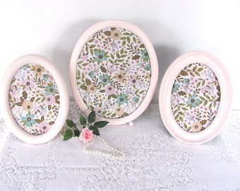 Oval Picture Frames, Set of 3 Light Pink Frames