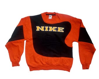 Sweat unisexe brodé vintage retravaillé Nike taille M