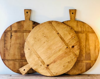 Large Circular Bread Board, Display Board,  Circular Bread Board, Charcuterie Board,  Repurposed,