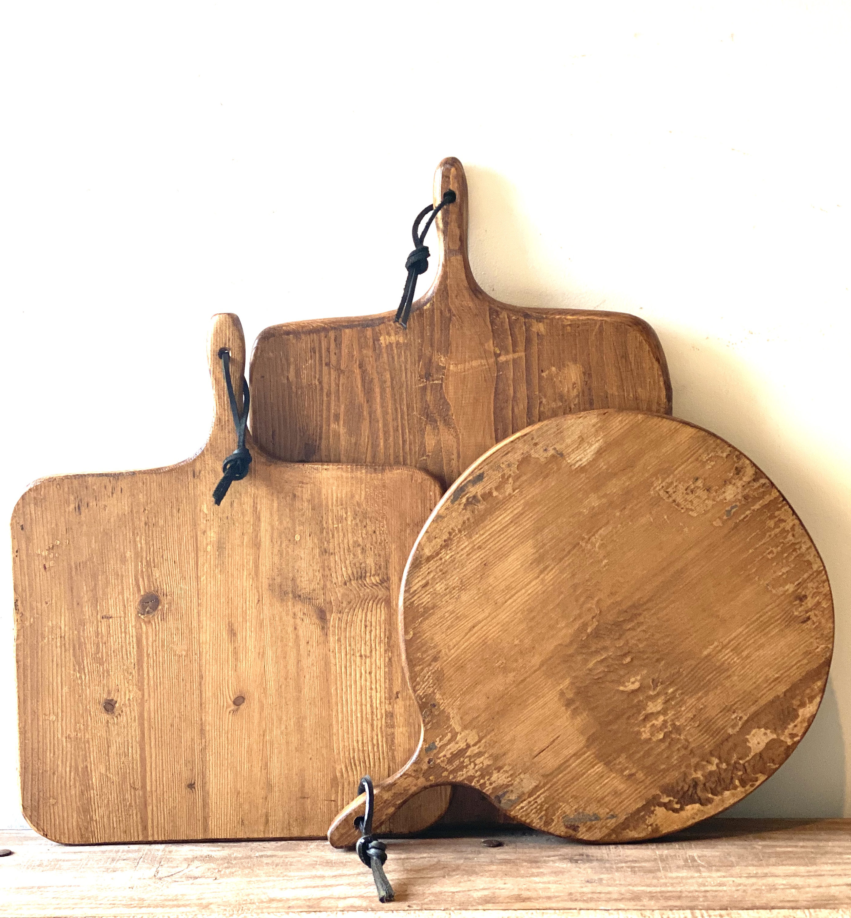 Vintage Raised Wood Bread Board / Square Wood Cutting Board or