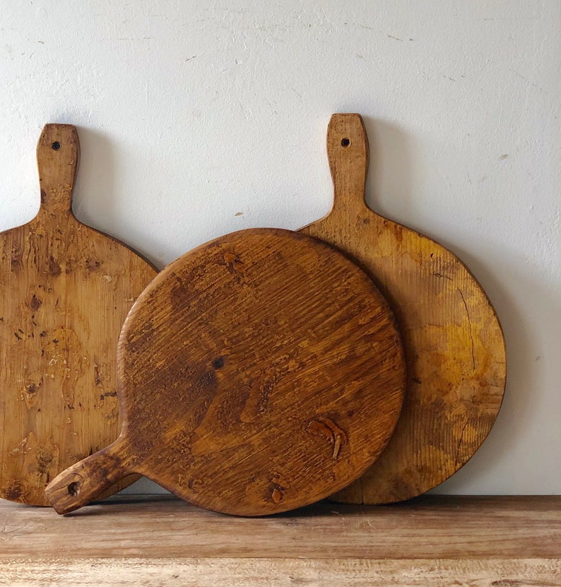 Small Bread Board, French Small Circular Bread Board, Reclaimed Bread Board, French Charcuterie Board, Cheese Board, Reclaimed Platter image 3