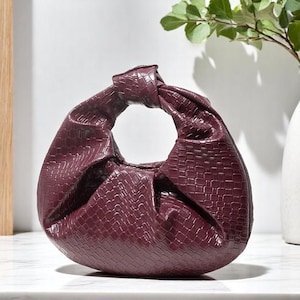 Knotengriff Ledertasche - Einzigartige Krokoprägung strukturierte Geldbörse, Statement Mode-Accessoire, Leder Clutch für Frauen, Handtasche Geschenk, ihr Geschenk