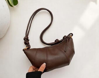 Leather Sling Bag, Crossbody Bag, Travel Essentials Bag, Bridesmaid Bag, Girlfriend Gift, Gift for Her