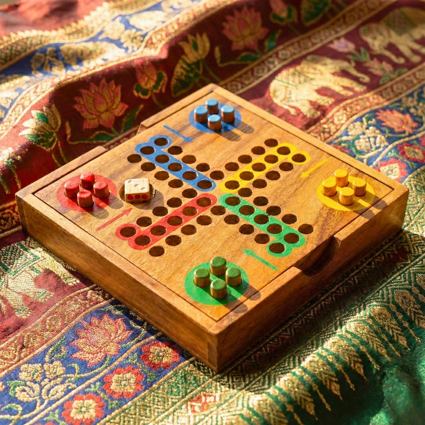 Mensch ärger dich nicht aus holz - Etsy Österreich, image size:1620x1620