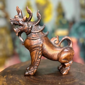 Handcarved Wooden Singha: Thai Mythical Lion Guardian Sculpture