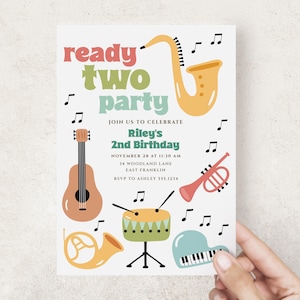 Inbjudan till två fester med musik, inbjudan till 2-årsdag med musikinstrument eller Evite B870