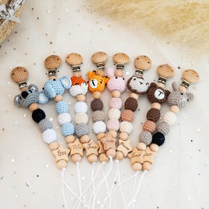 Personalized Baby Pacifier Clip,Custom Dummy Clip with Crocheted Animal,Engraved Name Pacifier Chain,Soother Clip,Pacifier Holder,Binky Clip