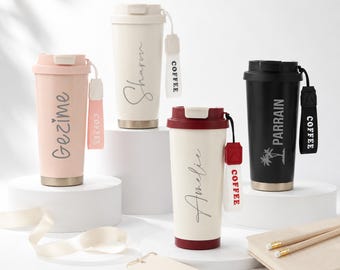 Mug de voyage personnalisé en acier inoxydable avec couvercle rabattable – Gobelet nomade avec logo personnalisé ; un cadeau idéal pour les enseignants et les amis proches