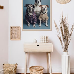 Drei Hunde in Kleidung – Lustiges Tierposter | Wandbild für Kinderzimmer & Hundefans | Geschenkidee | Hochwertiger Kunstdruck