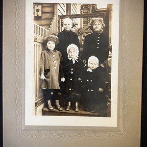 Fotografía antigua original de niños de la familia, tarjeta de gabinete, imágenes de ayer, c1900, suministros para manualidades