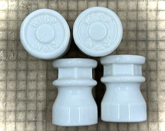 Lot Of 4 Vintage Small Ceramic Porcelain Insulators WISP No.3, Like New